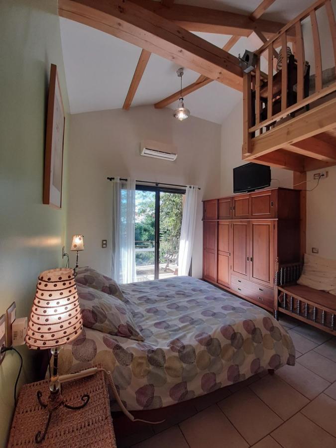 Le Grand Noyer Bed & Breakfast Ambronay Exterior photo