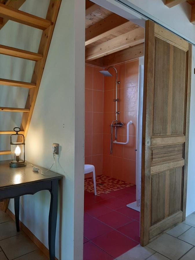 Le Grand Noyer Bed & Breakfast Ambronay Exterior photo