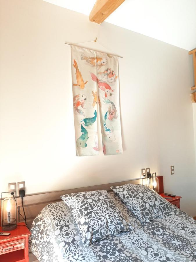 Le Grand Noyer Bed & Breakfast Ambronay Exterior photo