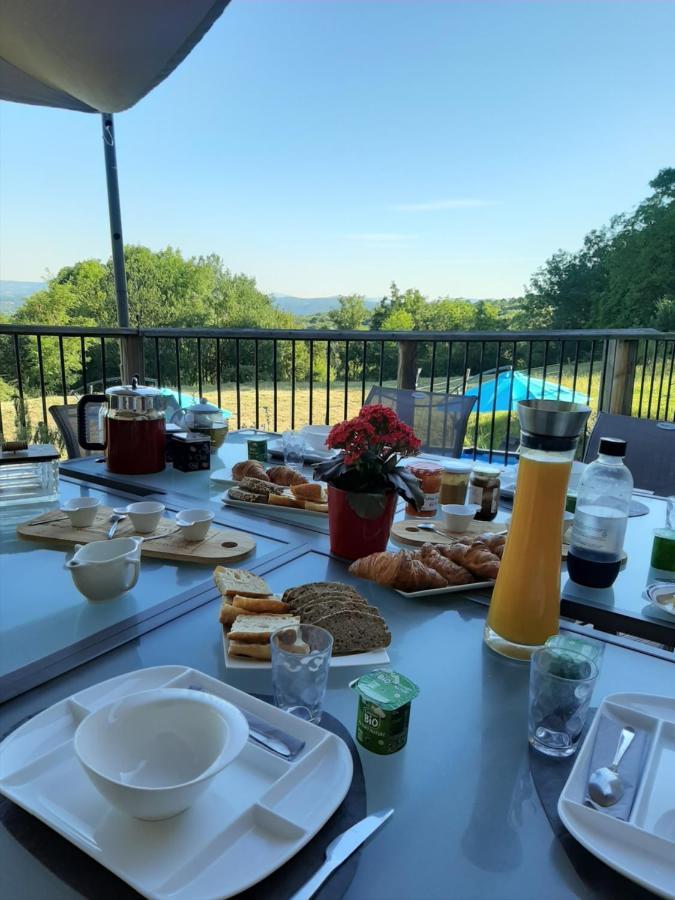 Le Grand Noyer Bed & Breakfast Ambronay Exterior photo