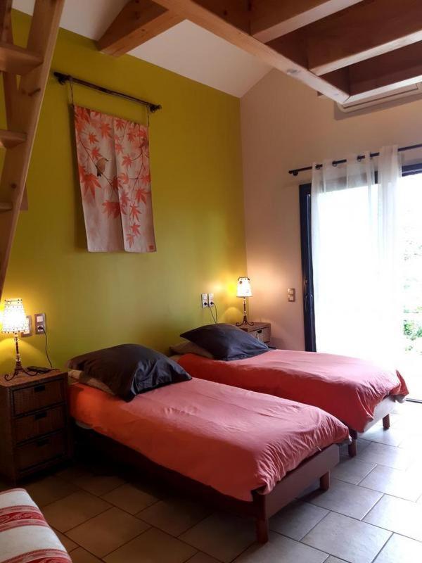 Le Grand Noyer Bed & Breakfast Ambronay Exterior photo